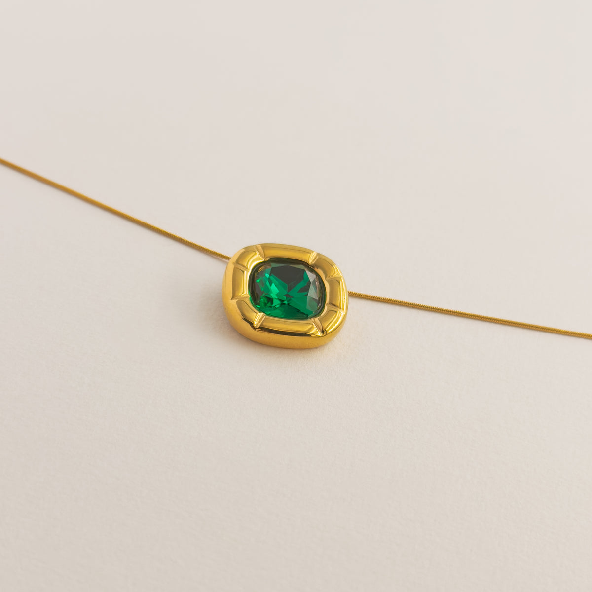 Lucia Green Necklace