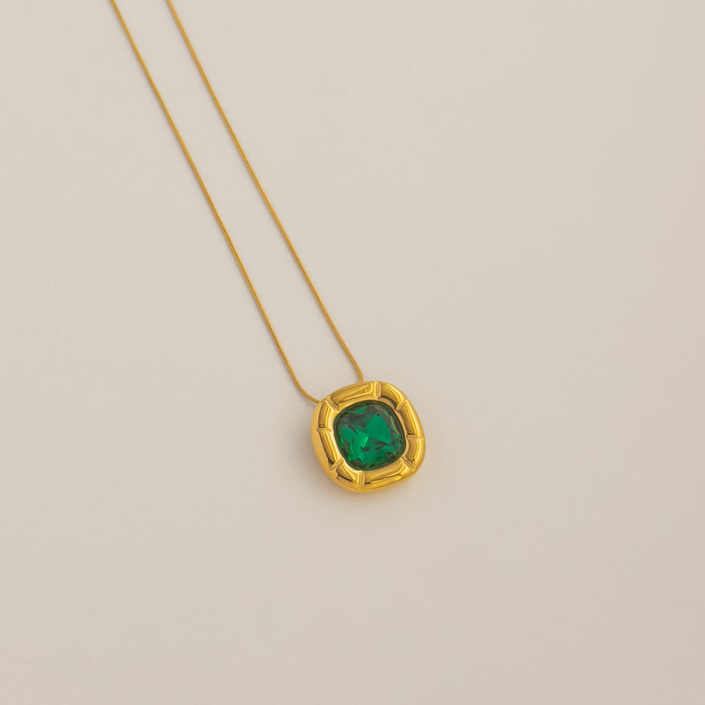 Lucia Green Necklace