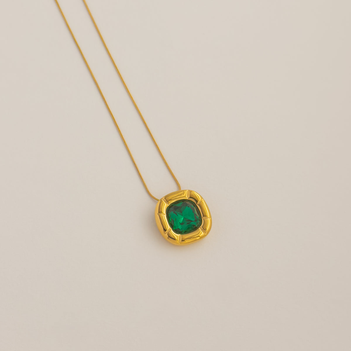 Lucia Green Necklace